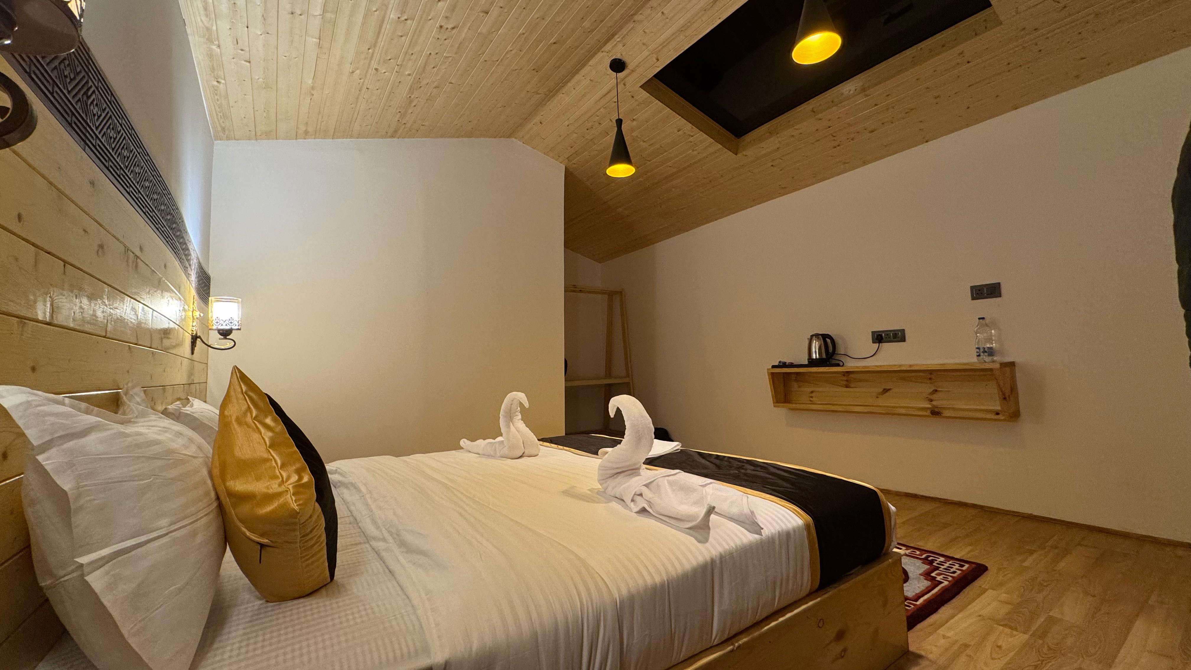 De Reeva Resort Pangong
